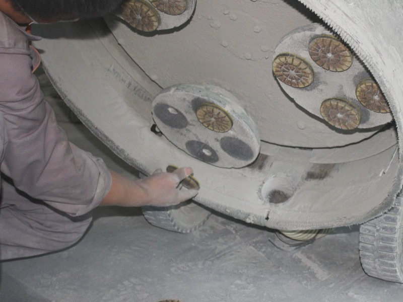 Scegliere il giusto strato di transizione per il tipo di pavimento in calcestruzzo