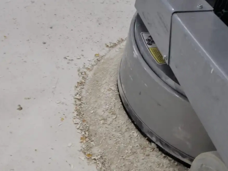 A Beginner's Guide to Coating Removal on Concrete Surfaces